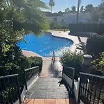 Semesterbostad Townhouse Near Puerto Banus-heated Pool