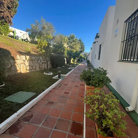 Townhouse Marbella Near Puerto Banus-Heated Pool *