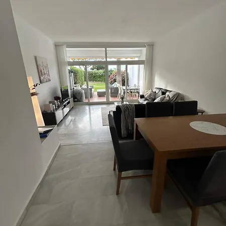 Townhouse Marbella Near Puerto Banus-Heated Pool