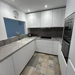 Townhouse Near Puerto Banus-heated Pool マルベーリャ