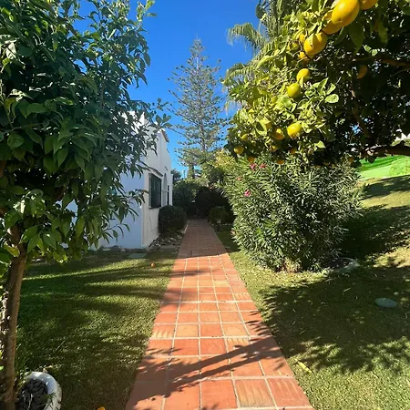 Townhouse Near Puerto Banus-heated Pool ماربيا
