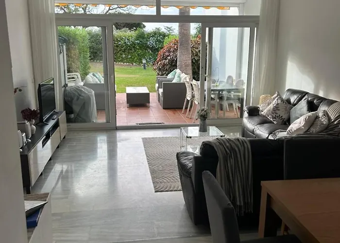 بيت للعطل Townhouse Near Puerto Banus-heated Pool