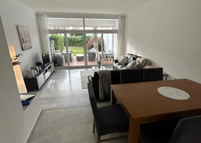 بيت للعطل Townhouse Near Puerto Banus-heated Pool *