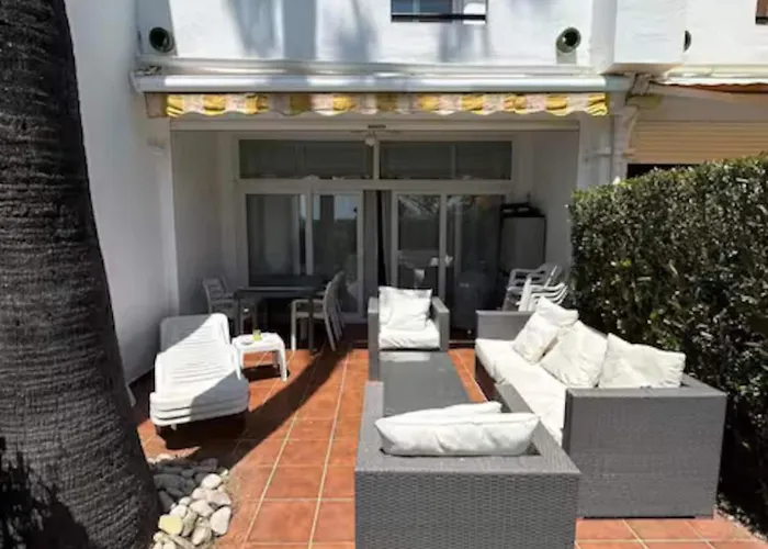 Townhouse Near Puerto Banus-heated Pool 別荘 *