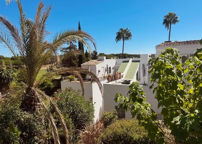 Townhouse Near Puerto Banus-heated Pool * Marbella