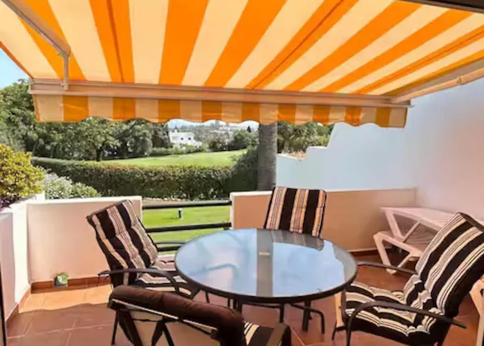 Townhouse Near Puerto Banus-heated Pool * マルベーリャ