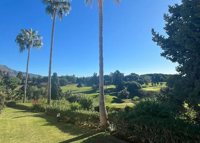 Townhouse Near Puerto Banus-heated Pool Dom wakacyjny *