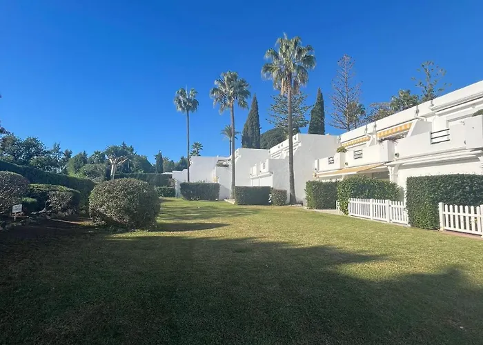 別荘 Townhouse Near Puerto Banus-heated Pool