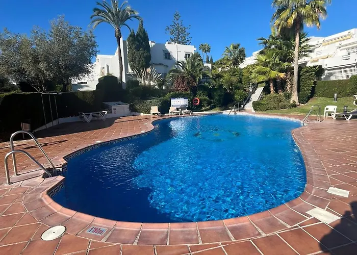 Townhouse Near Puerto Banus-heated Pool Marbella