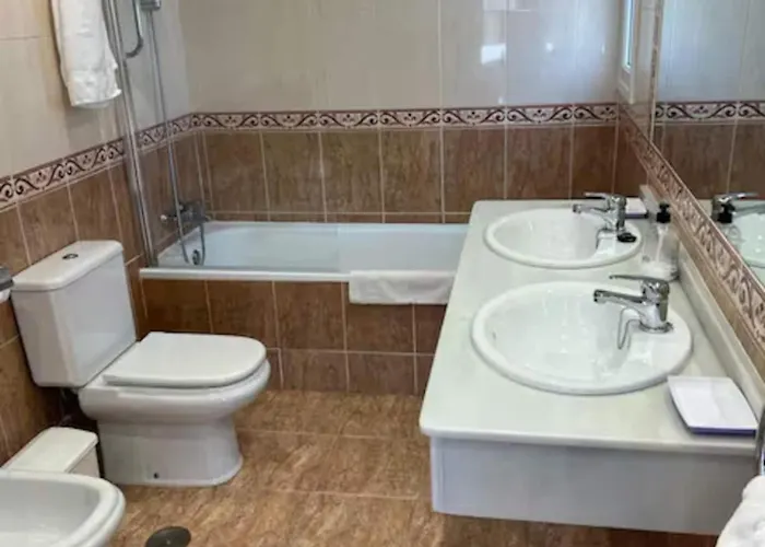 Townhouse Near Puerto Banus-heated Pool * Marbella