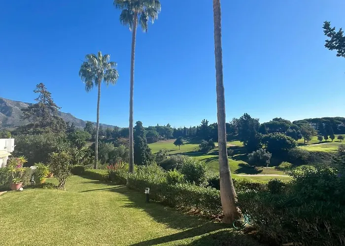 Townhouse Near Puerto Banus-heated Pool Tatil Evi *